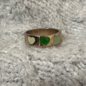 Green heart gold ring